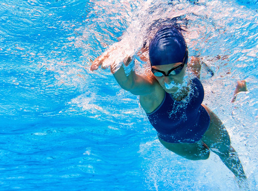 Arriva il bonus palestra: 300 euro anche per la piscina