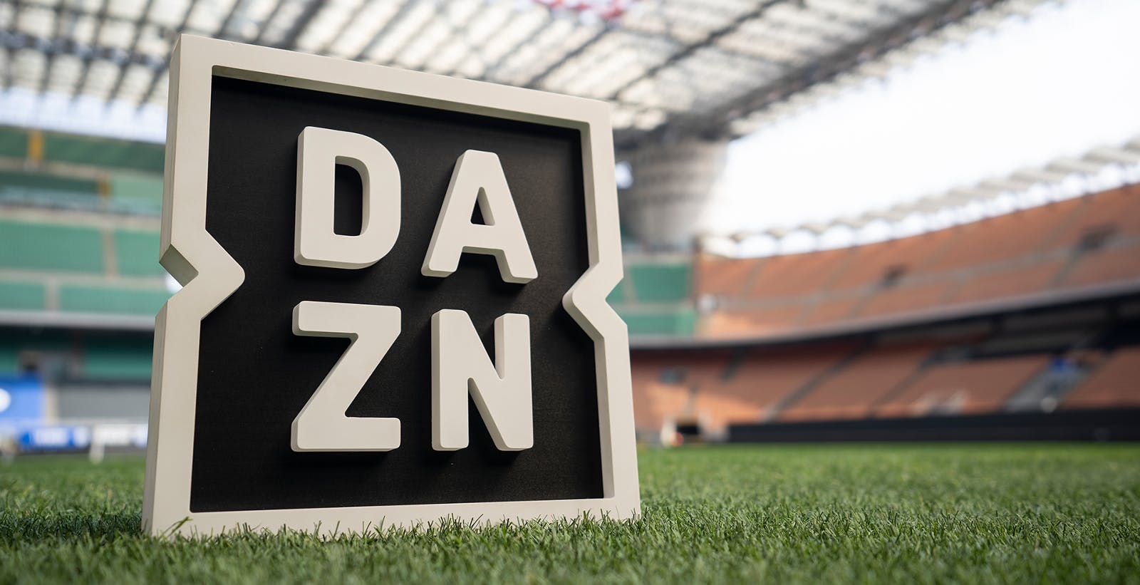 Tv, On. Capitanio: “La Camera richiamerà Dazn al rispetto delle normative”