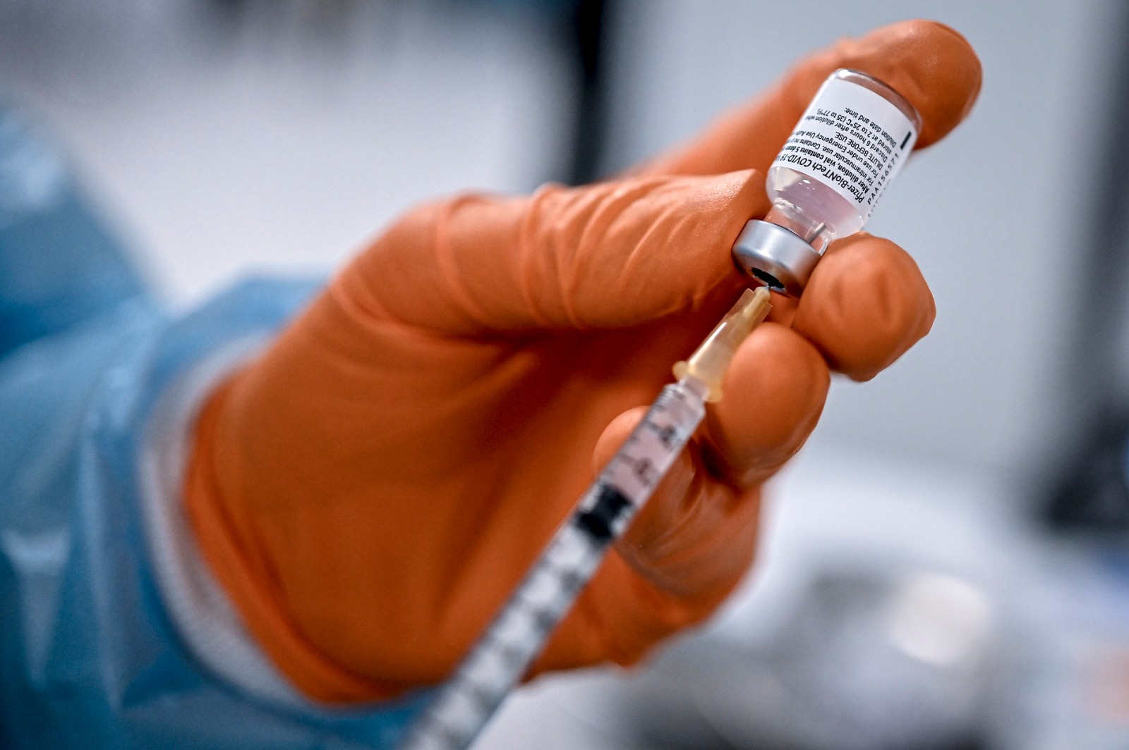 Covid: Lombardia regione con maggior numero di vaccinati e la più spedita nella consegna delle dosi