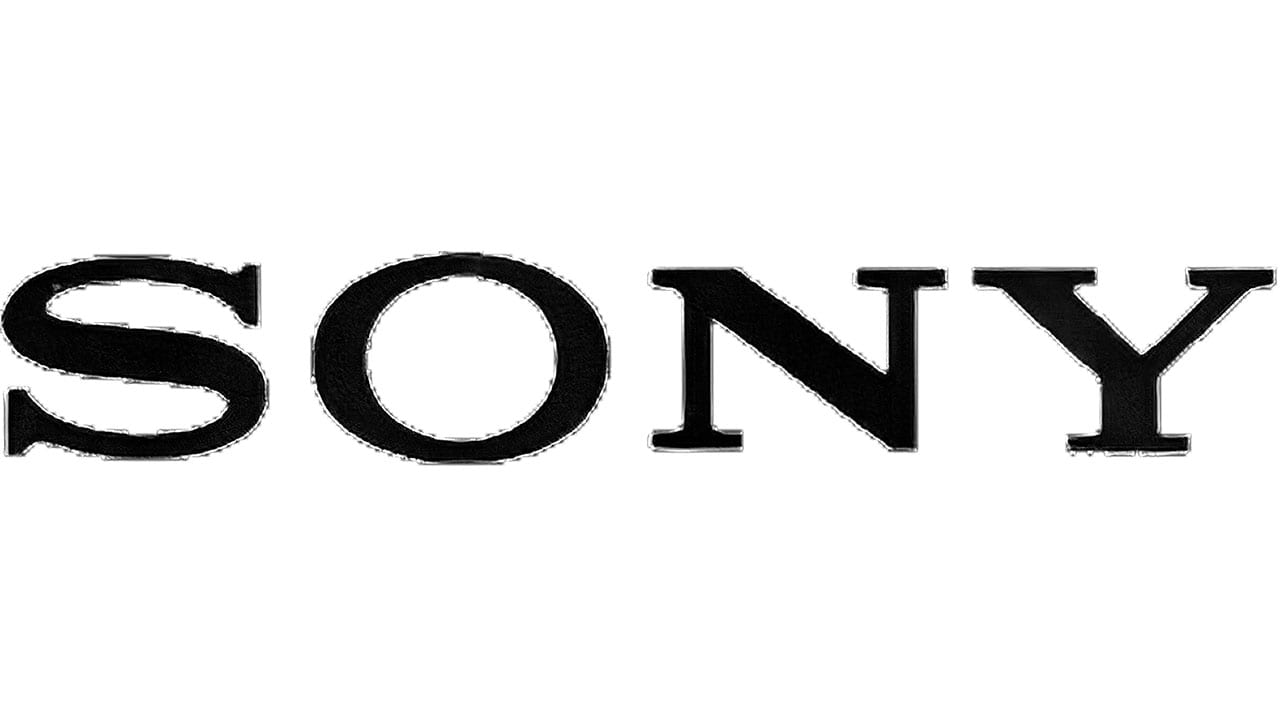 Compare con il suo amante in un video di D’Alessio, risarcita dalla Sony