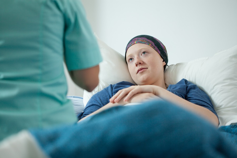 Tumore, pazienti chiedono diritto all’obblio oncologico