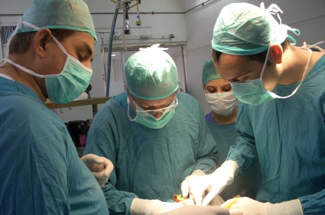 Paziente con tumore: “Da 9 mesi aspetto l’intervento per un tumore”