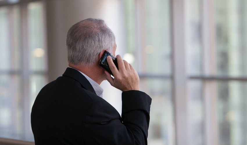 Telemarketing selvaggio, black list ai cellulari. Giorgetti: “Fine di un fenomeno inaccettabile”