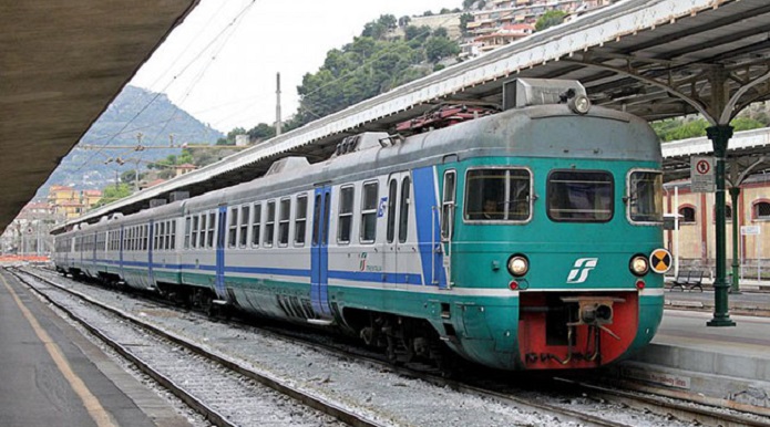 Ferrovie: Omicron cancella 180 treni regionali da oggi