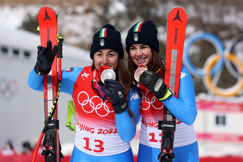Olimpiadi, sci femminile: per la prima volta due italiane  sul podio, Goggia e Delago