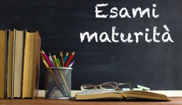 Maturità cambia il punteggio, seconda prova sarà elaborata dalle scuole