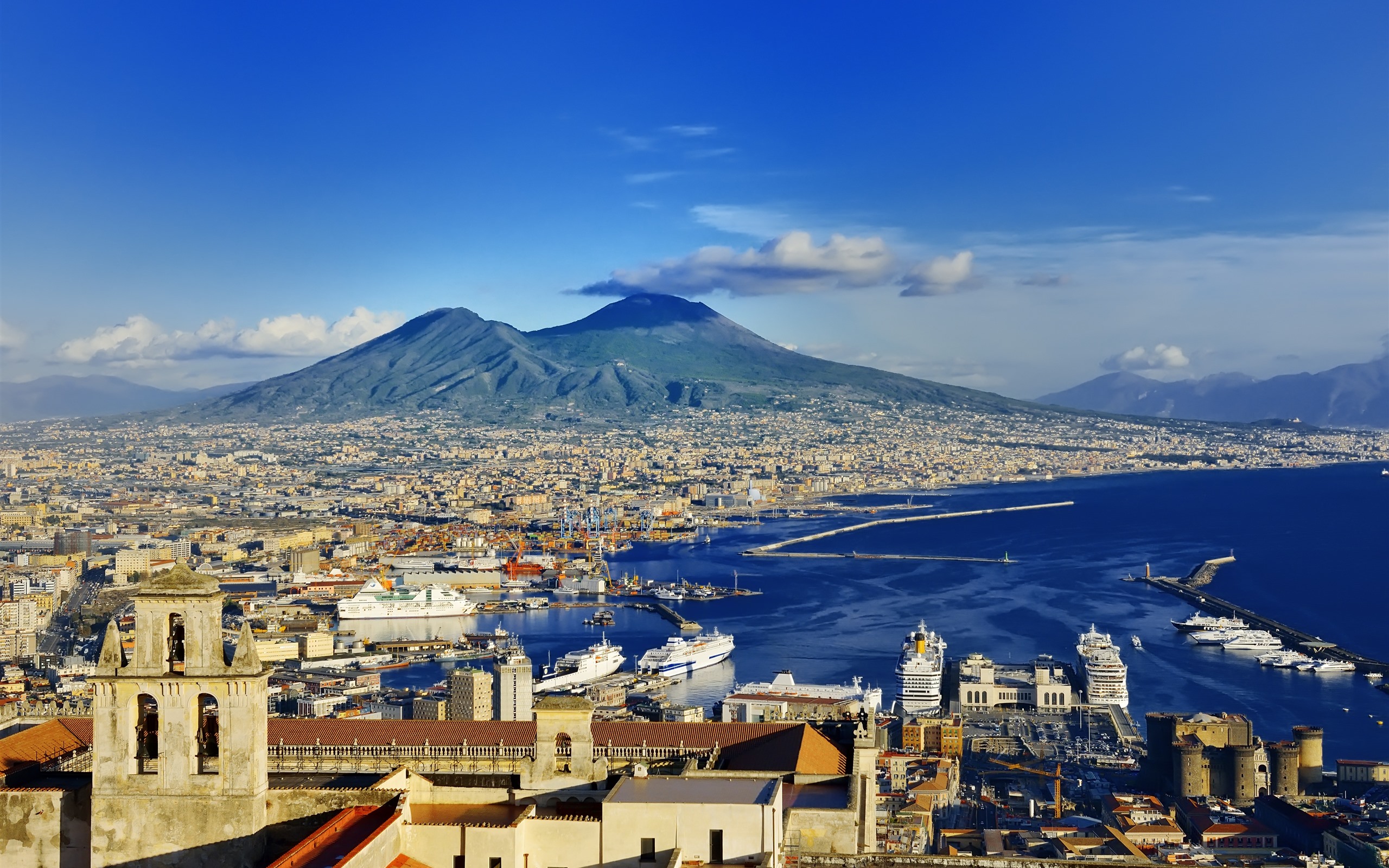 Draghi a Napoli, patto per città: ‘C’è una questione meridionale, bisogna colmare i divari’