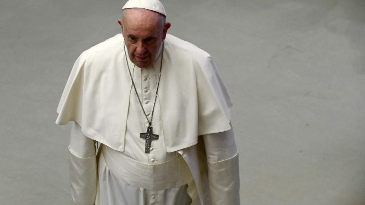 Papa Francesco: ‘In nome di Dio fermatevi! pensate ai bambini’