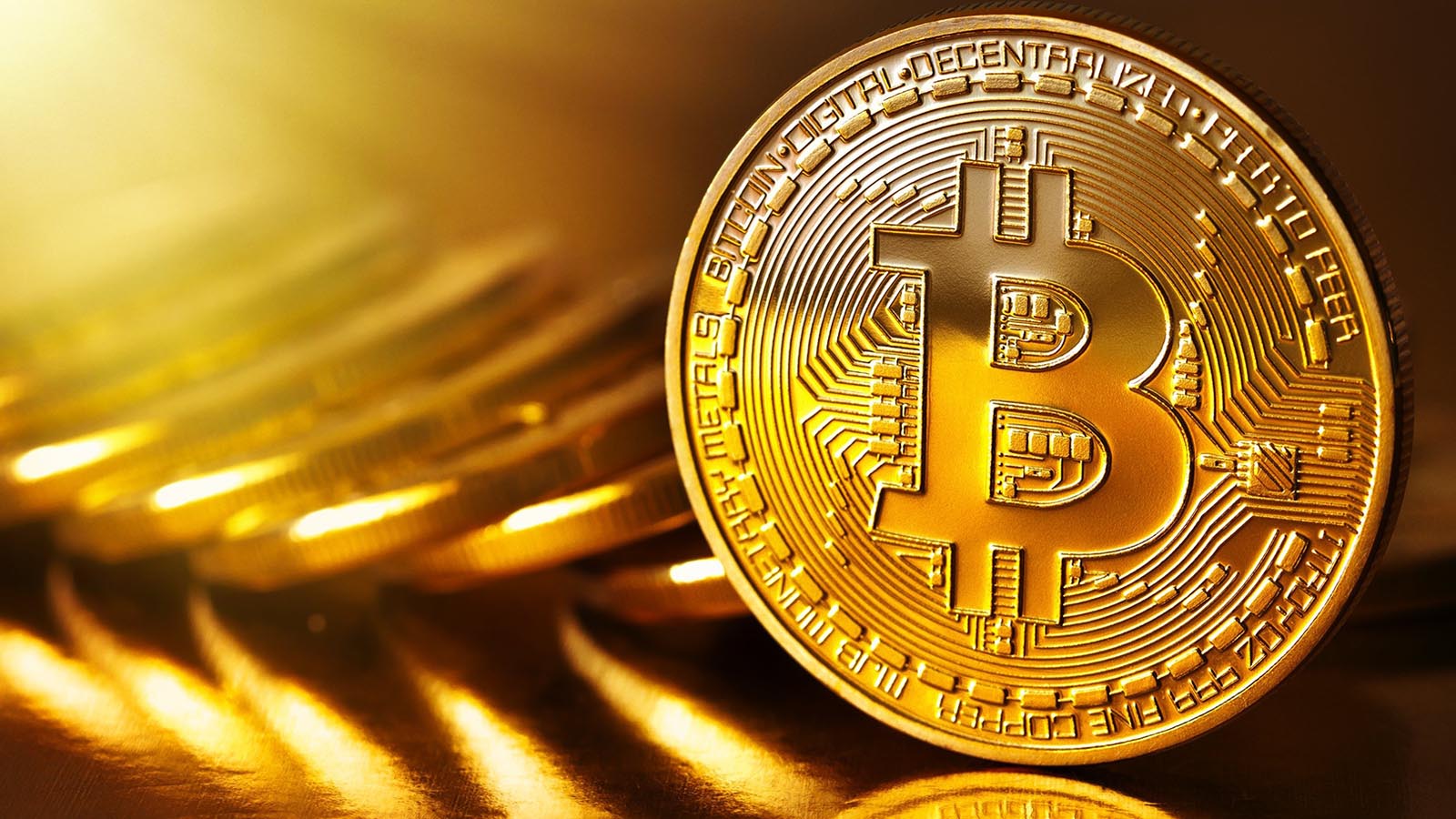 Bitcoin: scende sotto i 20 mila dollari