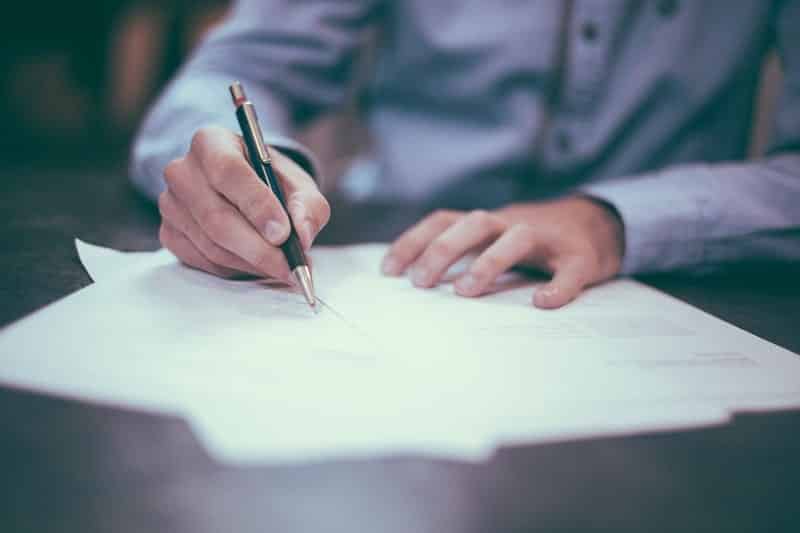 Bankitalia: aumentano le spese anche per conti online