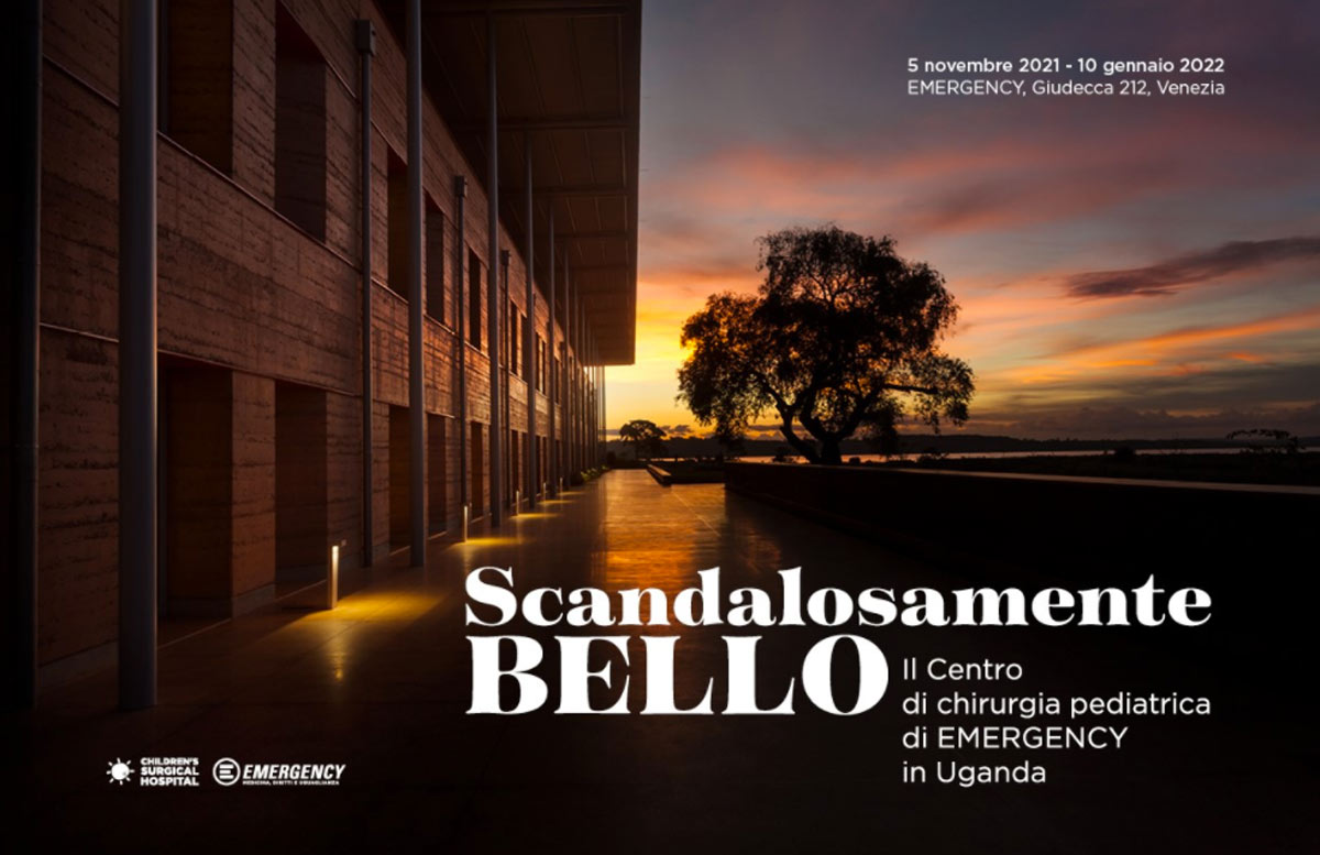 “Scandalosamente bello”, la mostra fotografica che racconta l’ospedale di Emergency in Uganda
