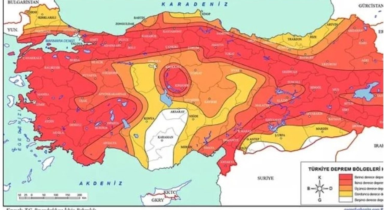 Terremoto Turchia e Siria, i morti sono oltre 5mila. Un italiano disperso