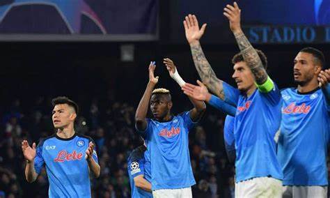 Champions: Napoli batte Eintracht 3-0, andando ai quarti per la prima volta