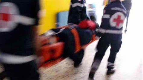 Milano, 25enne investito da un bus di linea: morto in ospedale