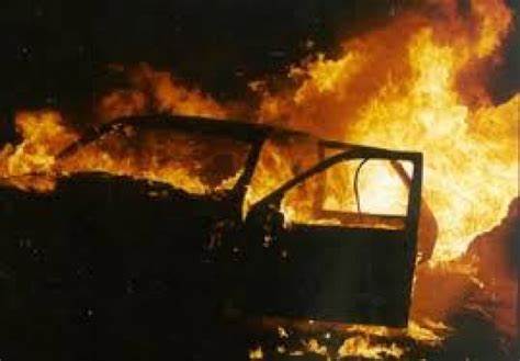 Brianza, identificato e denunciato il piromane che aveva incendiato 28 auto