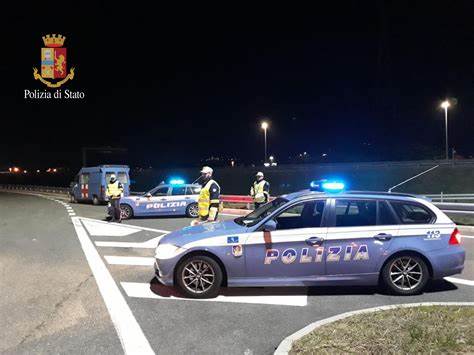 Lamborghini in autostrada a 253 km/h. Patente sospesa
