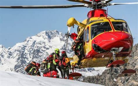 Belluno, recuperato gruppo di ragazzi in scarpe da ginnastica