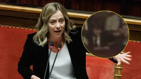 Senato, studente mima gesto della pistola contro la premier Giorgia Meloni