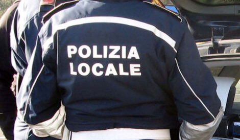 Ragusa, 91enne fugge in macchina dalla casa di riposo e provoca 5 incidenti
