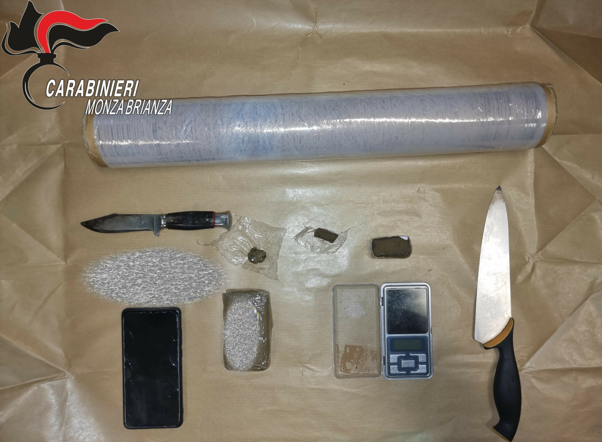 Muggiò, arrestato dai carabinieri un 33enne per detenzione ai fini dello spaccio di sostanza stupefacente