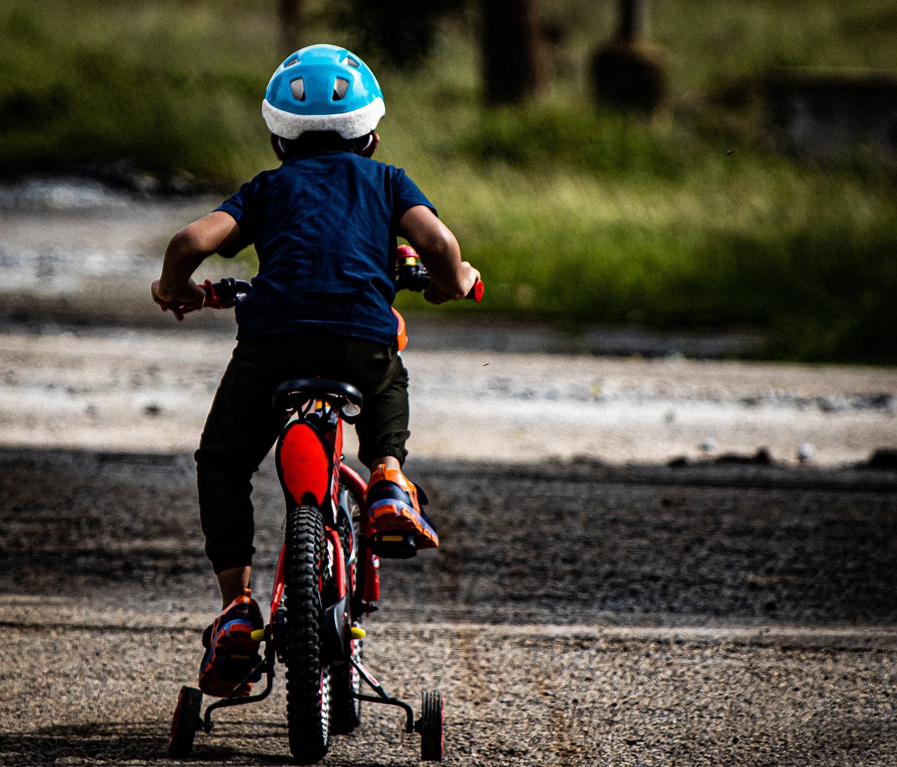 Milano, a 5 anni investì e uccise con la bicicletta un’anziana: archiviazione per il papà del bambino