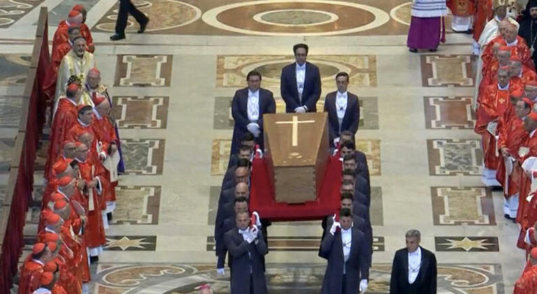 Roma, Trump e Zelensky si sono visti prima del funerale del Pontefice Papa Francesco
