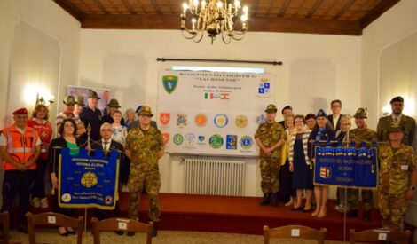 Alpini della “Taurinense” guidano la solidarietà italiana per il Libano: raccolti ingenti quantitativi di materiali di prima necessità insieme a Ampio Raggio Odv, C.o.n.i.t.a. Odv e altre associazioni e enti
