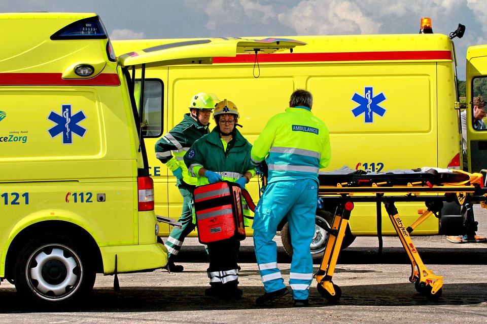Ambulanza 2 ph credit pixabay