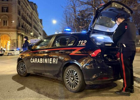 Roma, sequestrata la minicar delle sei aggressioni: due indagati ammettono i fatti